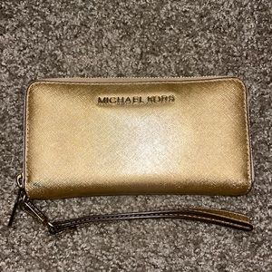 Michael Kors Gold Wristlet Wallet